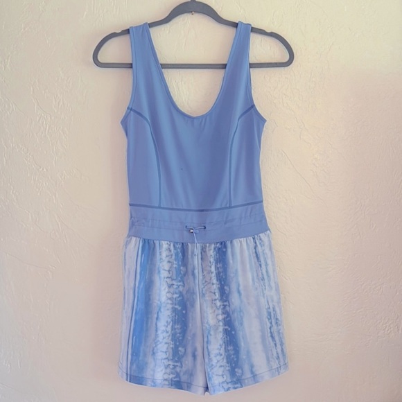 Travis Mathew Romper dawn glow size small - Picture 3 of 8